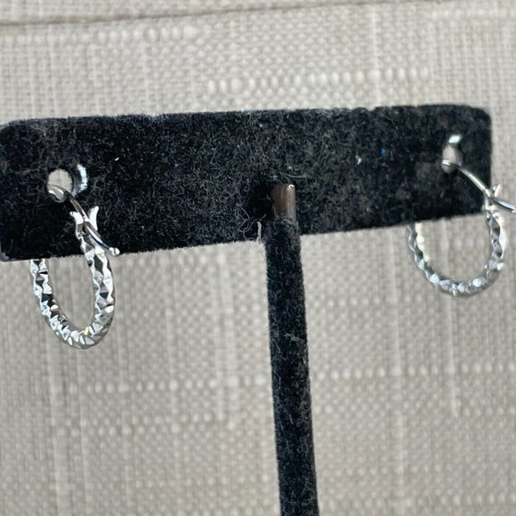 Eva and Lily Women Earring Silver Plated Hoop Small Ear jewelry new - Picture 8 of 11
